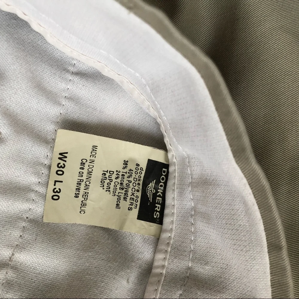 Dockers Khaki Straight Slim Pants